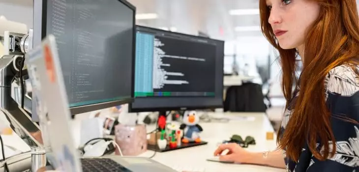 Kursus Web Development Terbaik di Indonesia dengan Omset 15 juta per Bulan Free Sertifikasi BNSP