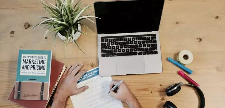 Produk Anda KURANG LAKU di Pasaran ya? Ikut Kursus Digital Marketing adalah SOLUSI TERBAIK!!!